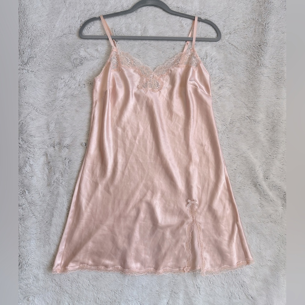 Vintage Victoria’s Secret slip